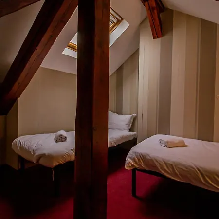 1er Apart-hotel *